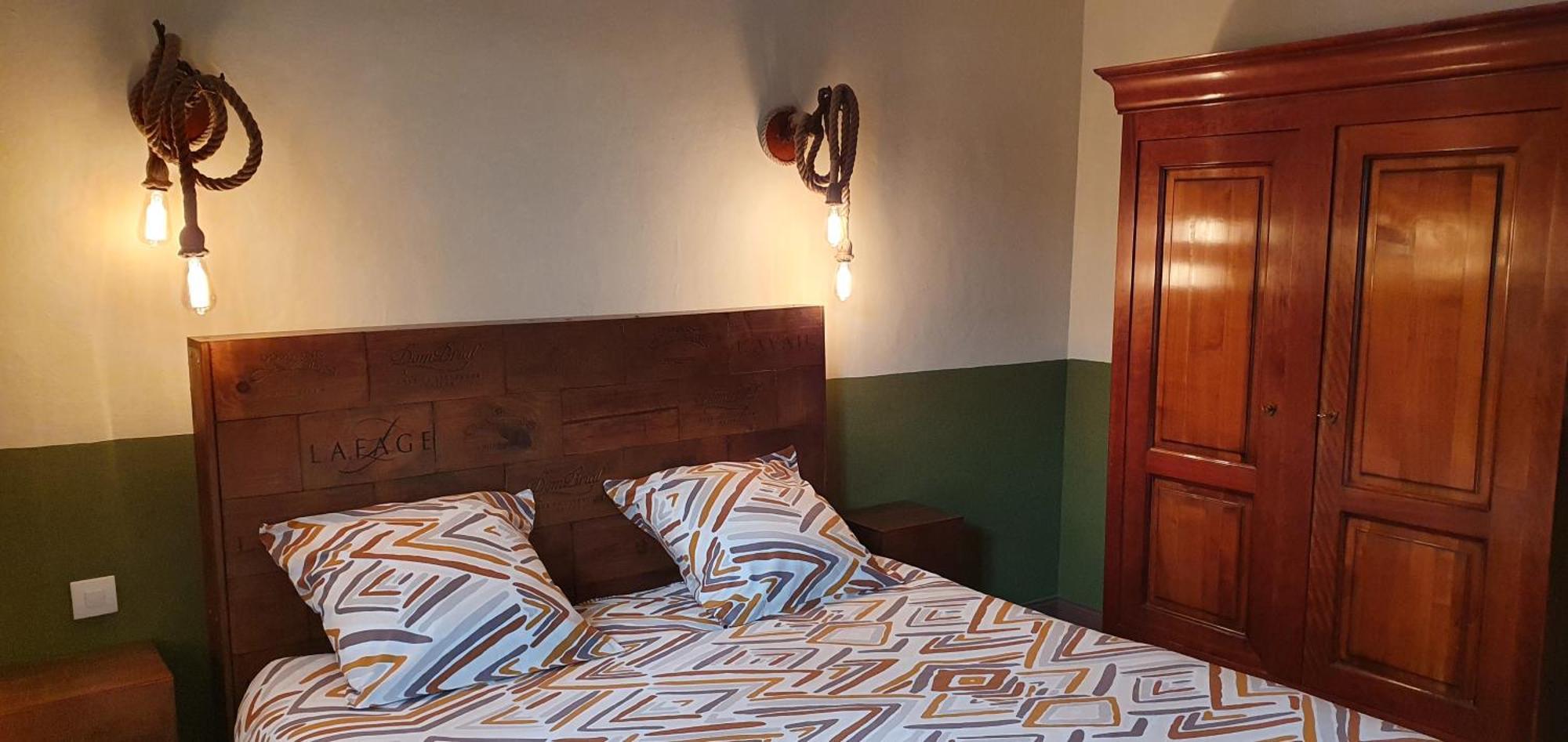 La Tour Du Terroir Bed & Breakfast Rivesaltes Dış mekan fotoğraf
