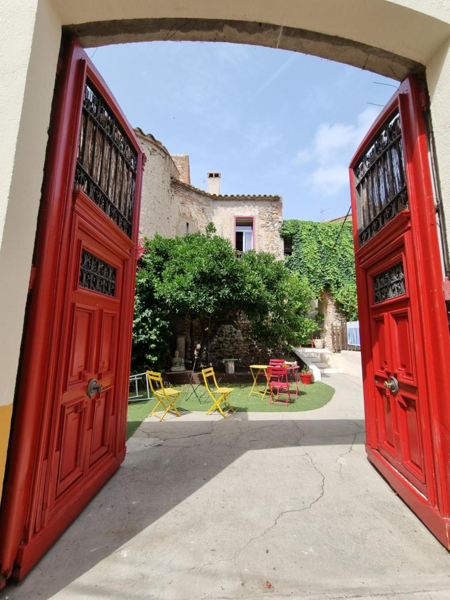 La Tour Du Terroir Bed & Breakfast Rivesaltes Dış mekan fotoğraf